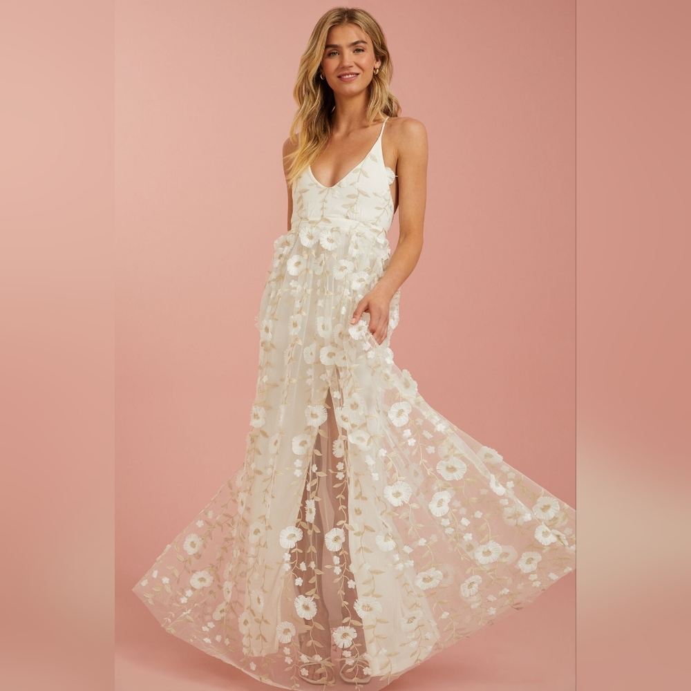 Altar'd State Arabella Floral Maxi Dress Size M